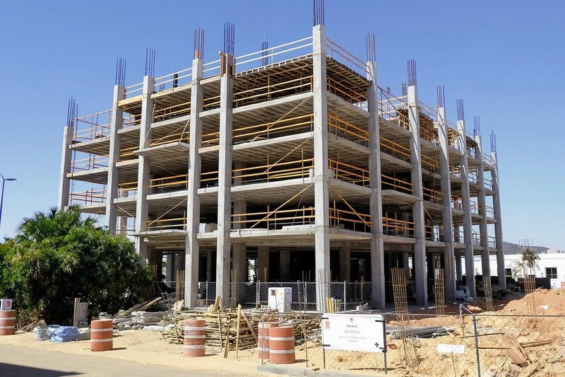 Chantier de construction à Casablanca géré par une entreprise locale expérimentée
